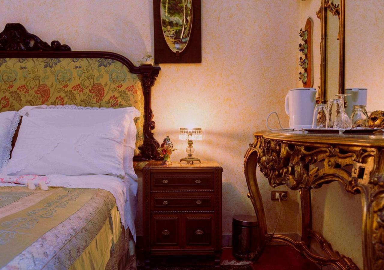 B&B Atmosfere Del Centro Storico 나폴리 외부 사진