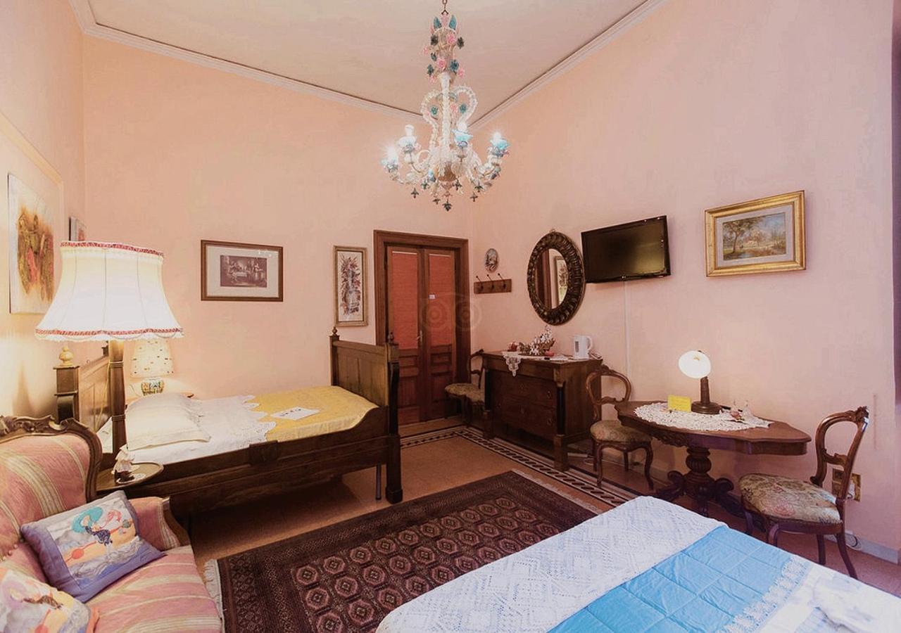 B&B Atmosfere Del Centro Storico 나폴리 외부 사진