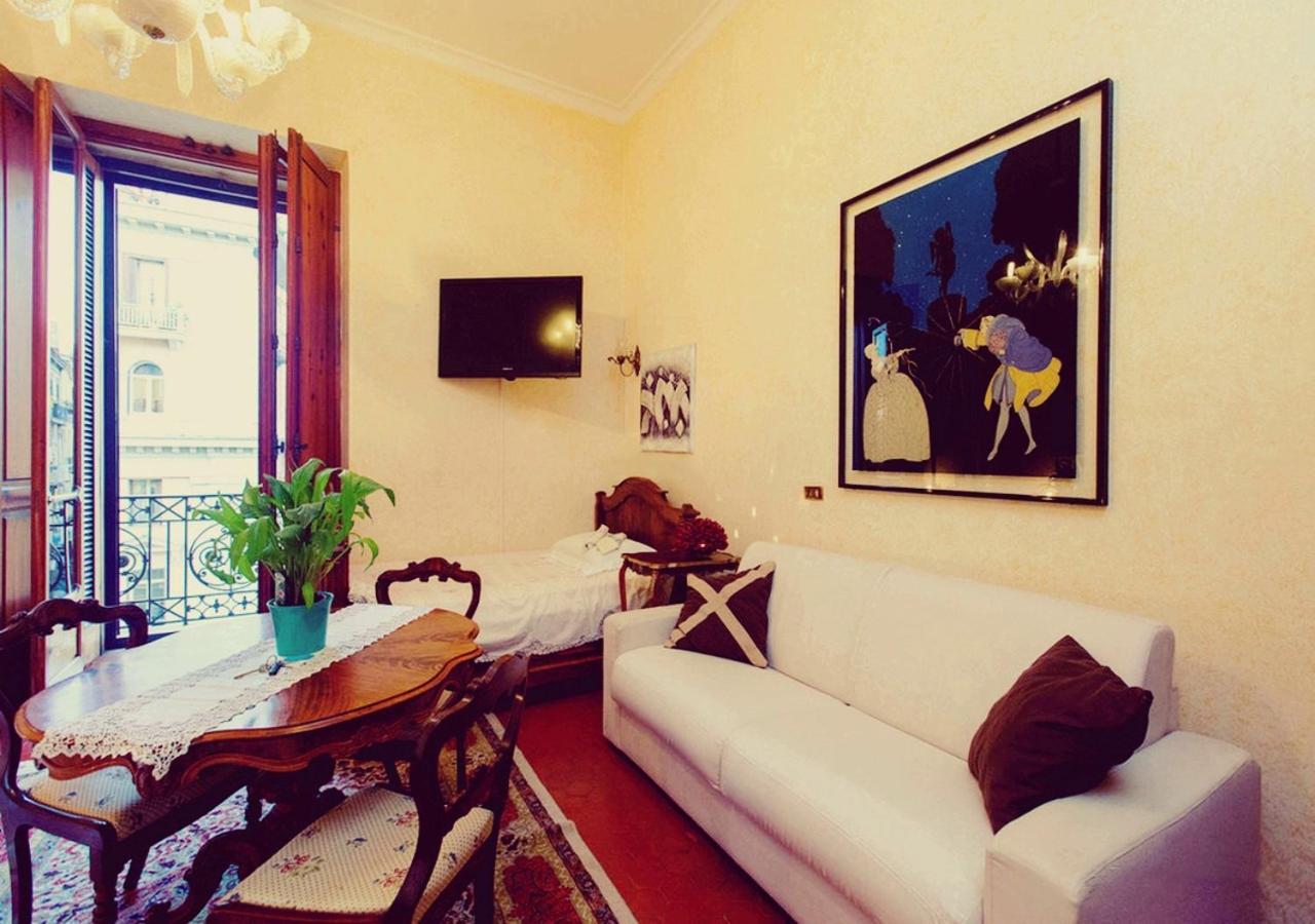 B&B Atmosfere Del Centro Storico 나폴리 외부 사진