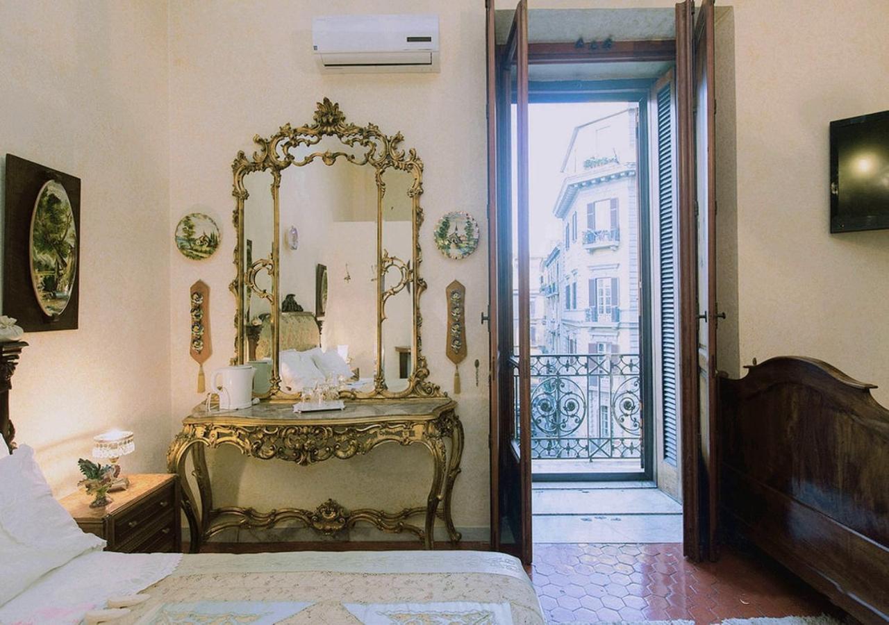 B&B Atmosfere Del Centro Storico 나폴리 외부 사진