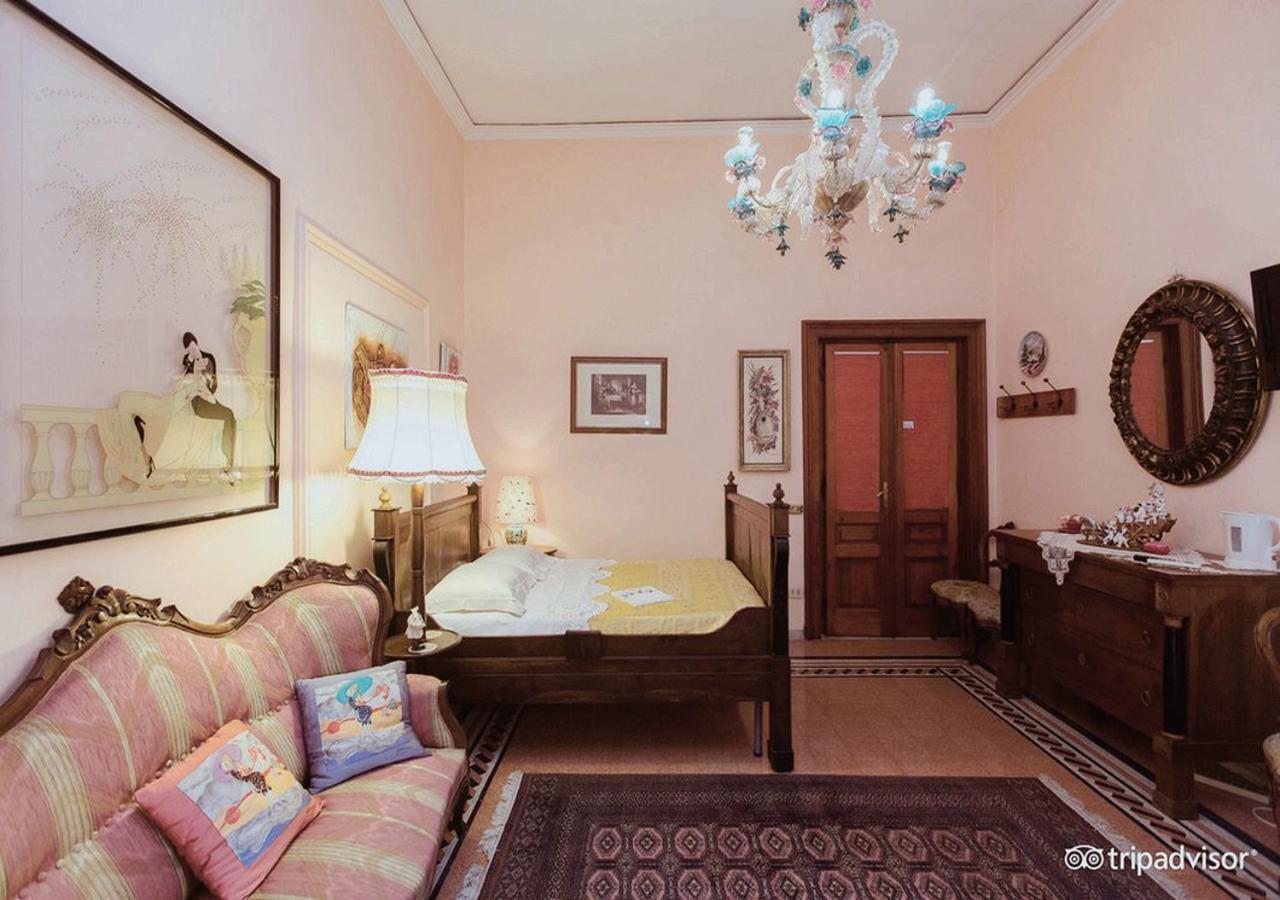 B&B Atmosfere Del Centro Storico 나폴리 외부 사진